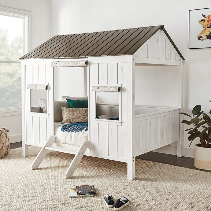 Luca's Cottage Loft Bed