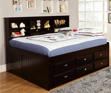 Load image into Gallery viewer, Blakely Daybed - Full Size with Storage